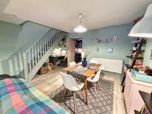 Photo 16- click for photo gallery